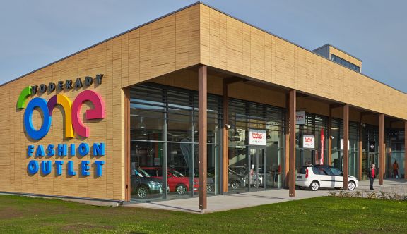 One Fashion Outlet Voderady onefashion